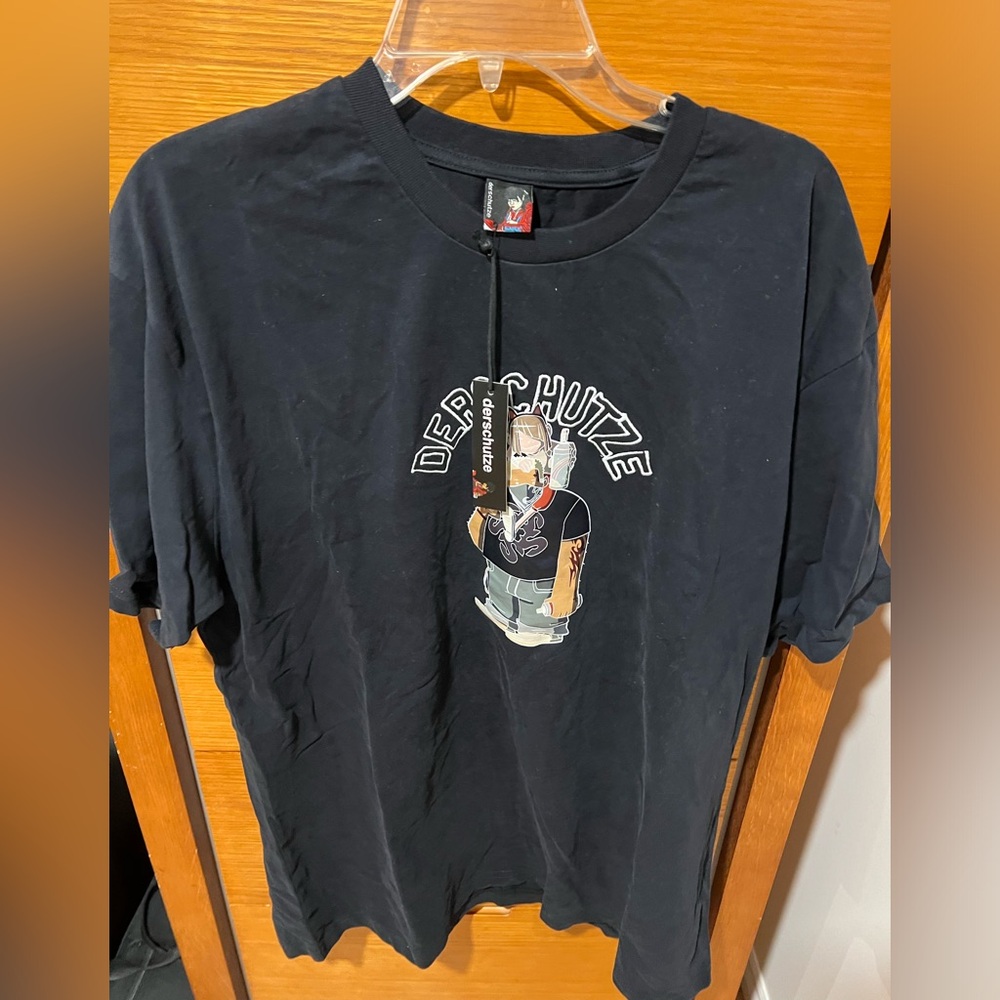 Derchutze T Shirt new with tags